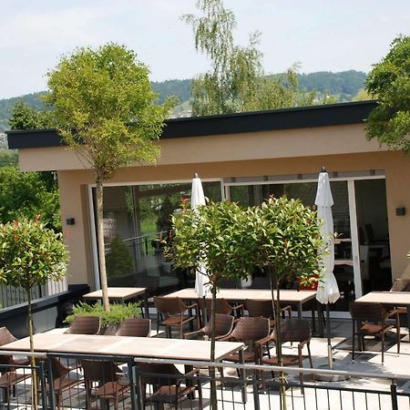 Hotel Weinstube Nendeln Ngoại thất bức ảnh