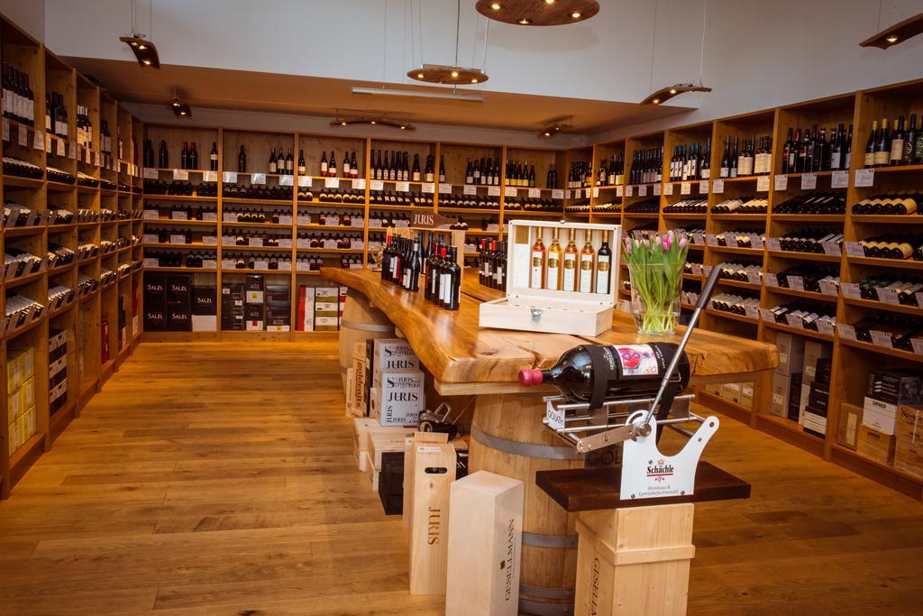 Hotel Weinstube Nendeln Ngoại thất bức ảnh