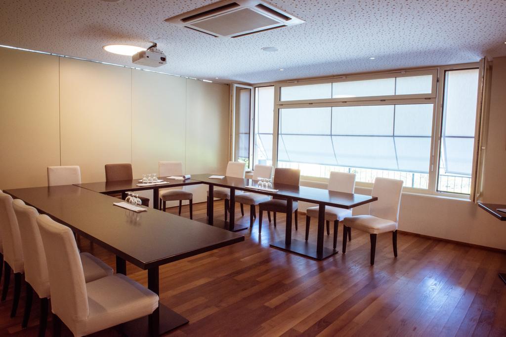 Hotel Weinstube Nendeln Ngoại thất bức ảnh