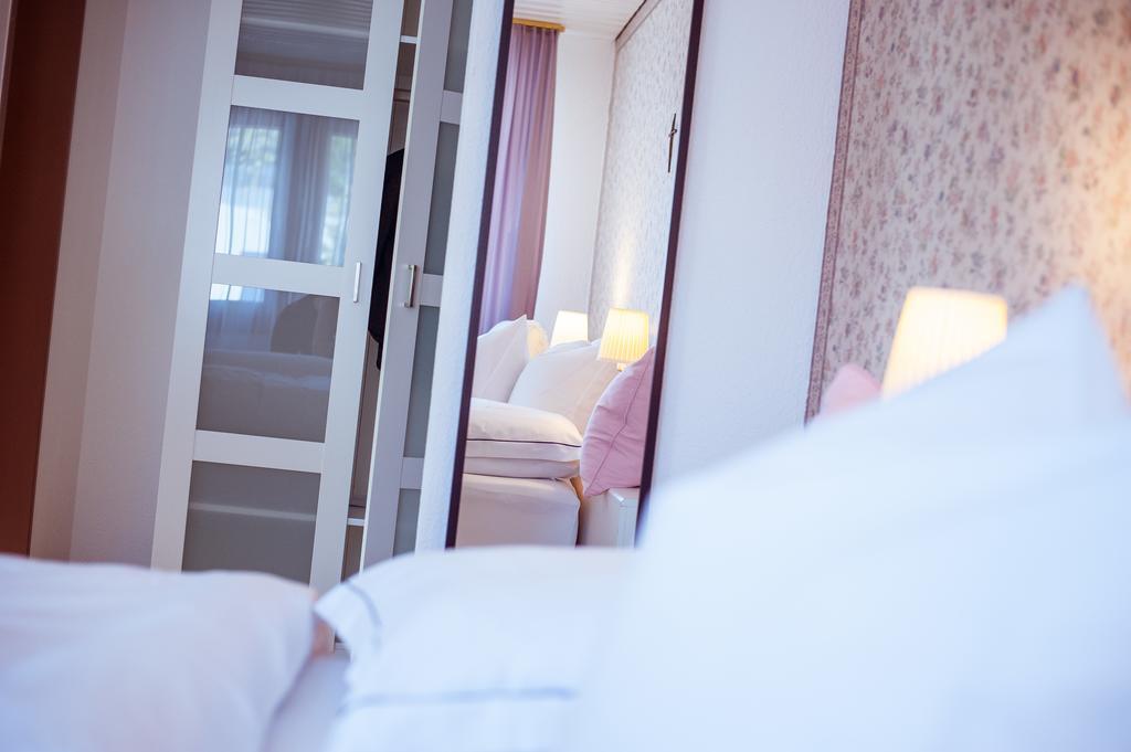 Hotel Weinstube Nendeln Ngoại thất bức ảnh
