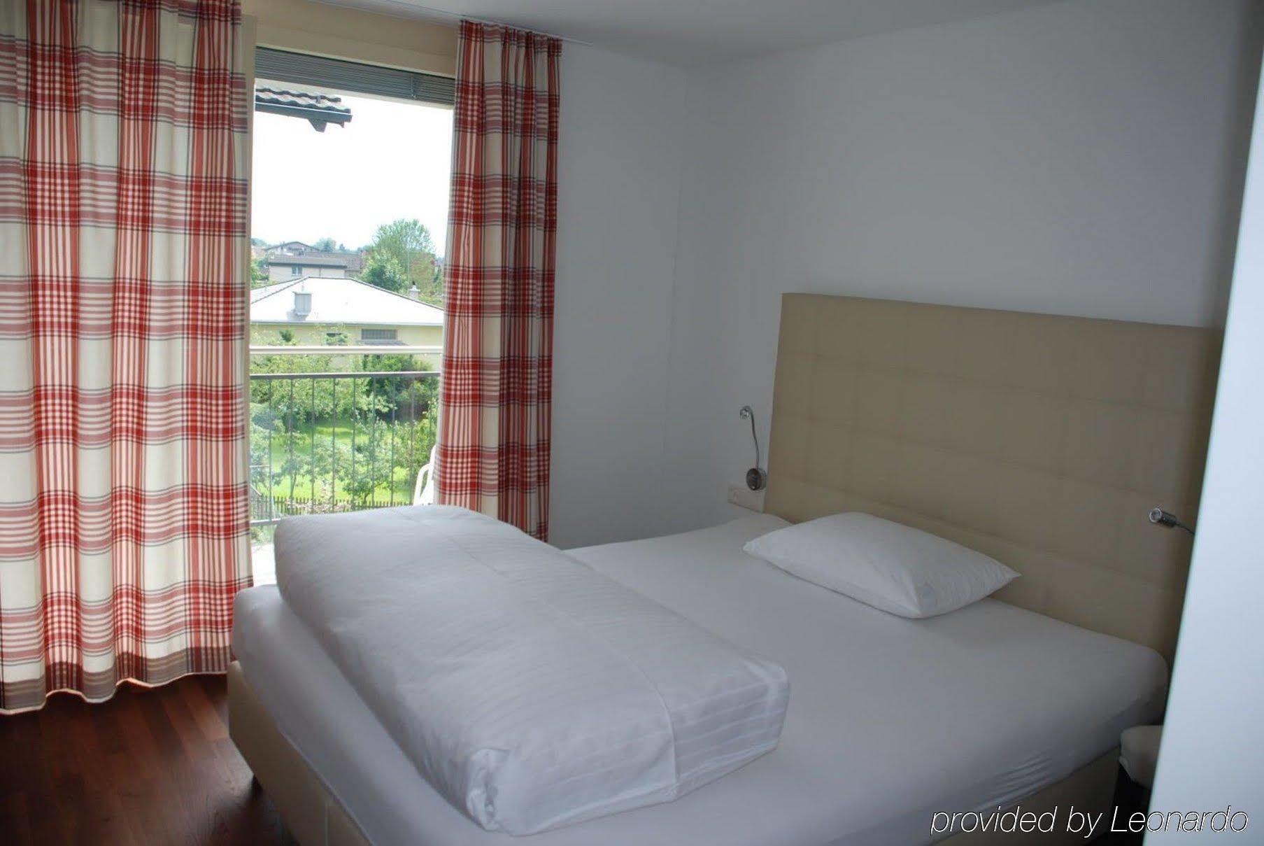 Hotel Weinstube Nendeln Ngoại thất bức ảnh