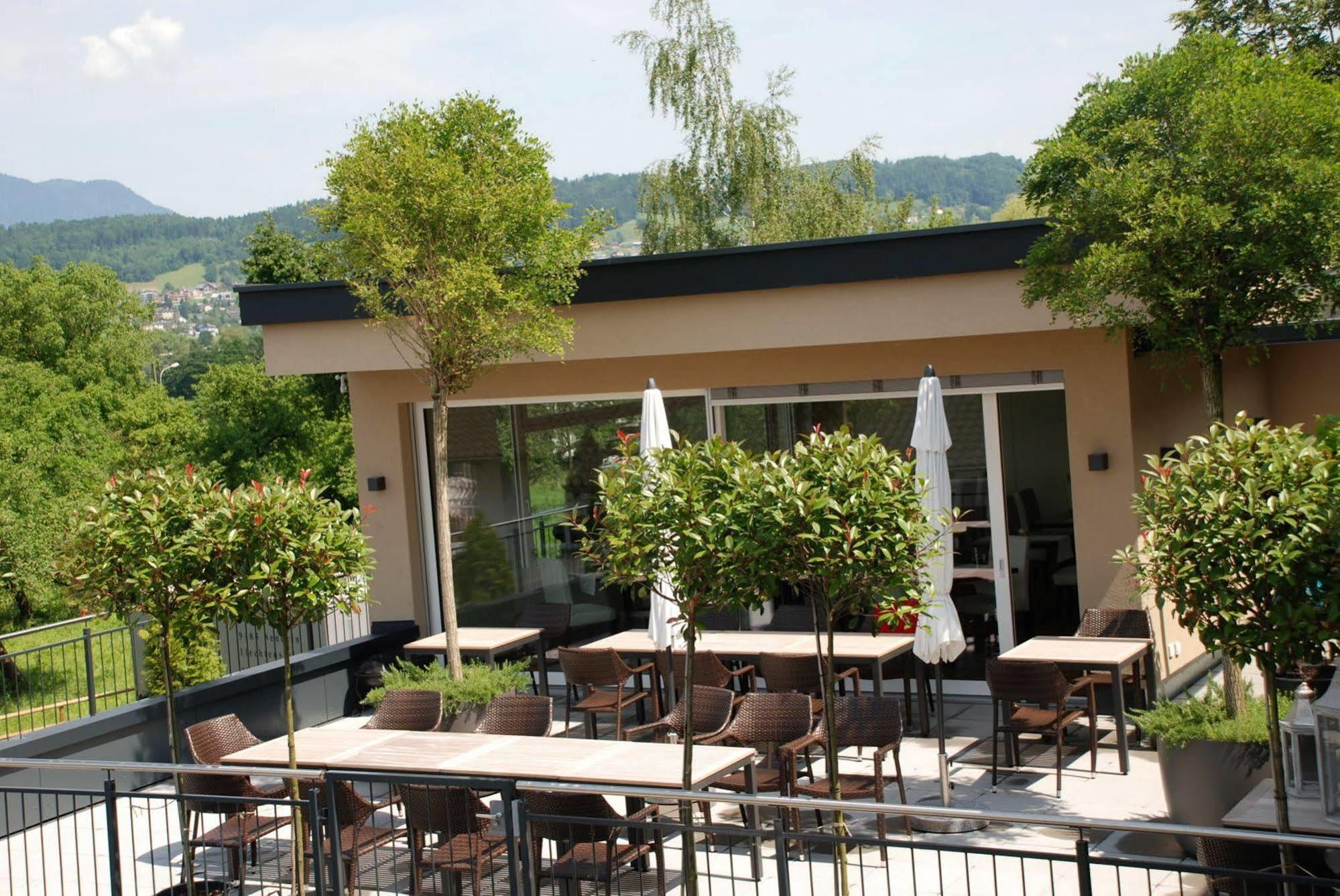 Hotel Weinstube Nendeln Ngoại thất bức ảnh